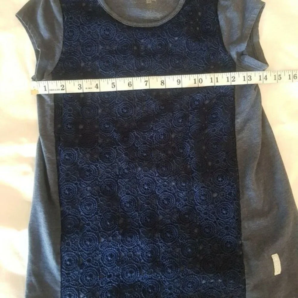 Girls Sz 7-8 Blue Blouse Top Front Overlay knit Crochet Short Sleeve Size Small